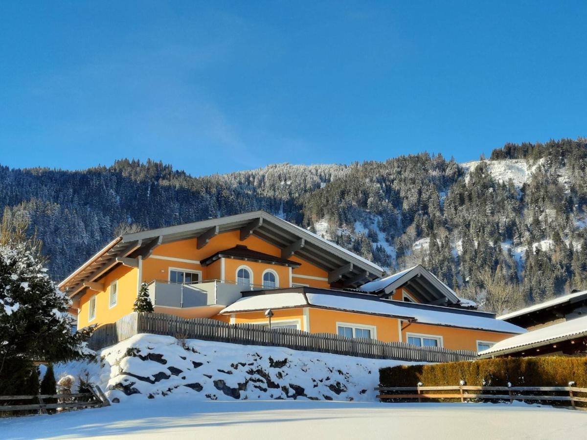 Luxurious Mansion In Goldegg Near Skiing Area Eksteriør bilde